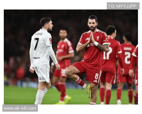 索博斯洛伊有望及时复出对阵热刺戈麦斯伤情相对轻微 索博斯洛伊有望及时复出对阵热刺戈麦斯伤情相对轻微