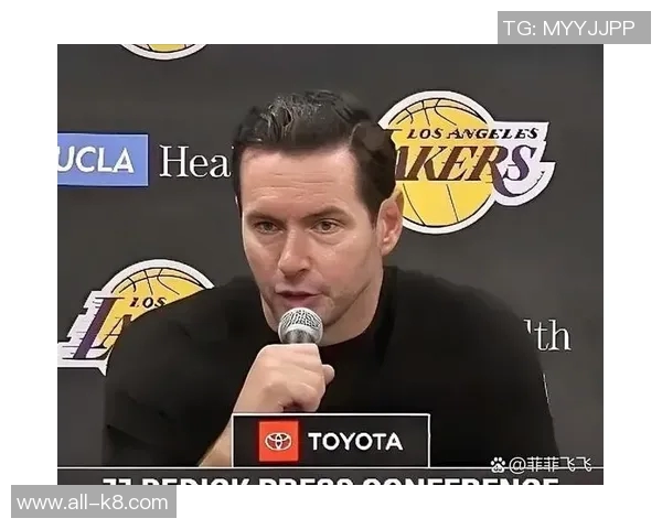 肯扬马丁直言湖人球员对雷迪克缺乏尊重只因他不敢批评詹姆斯与东契奇 肯扬马丁直言湖人球员对雷迪克缺乏尊重只因他不敢批评詹姆斯与东契奇